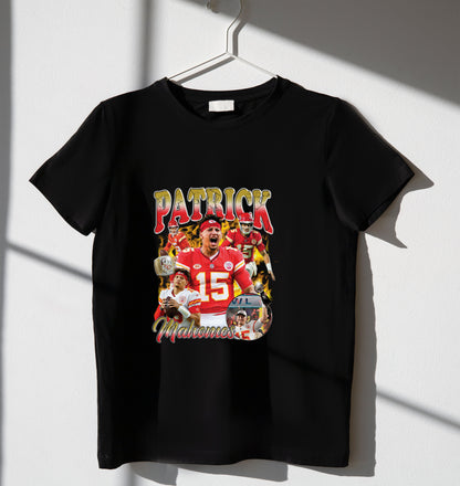 Patrick Mahomes #15 T-Shirt – Kansas City Chiefs Fan Football Tee